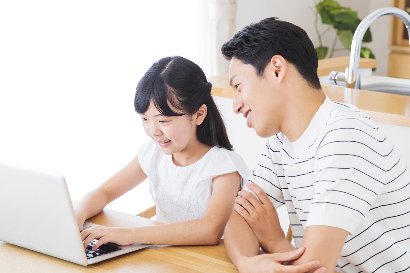 家長會選擇數位遊戲培養孩子的社會與情緒學習嗎？